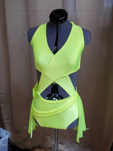 Load image into Gallery viewer, Caroline Dance Base