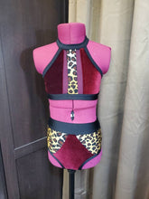 Load image into Gallery viewer, Leopard 2 Piece Dancewear
